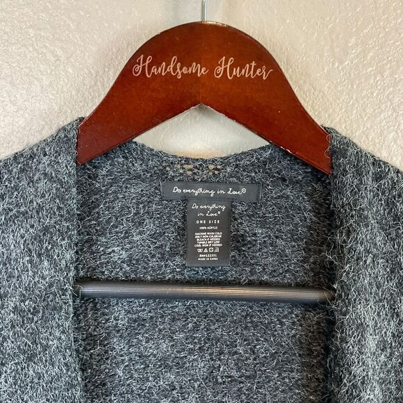 Do Everything In Love Gray Poncho OS Open Front Sweater Acrylic Warm Cozy Boho - Picture 7 of 11